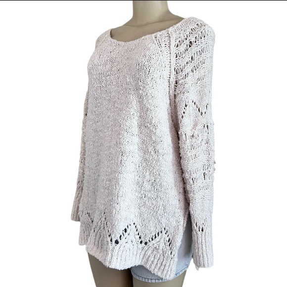 Anthropologie open knit design cream colored comfy Sweater Size Small⭐️ - Picture 2 of 8